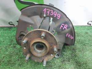 Ступица передняя правая MAZDA CX-7