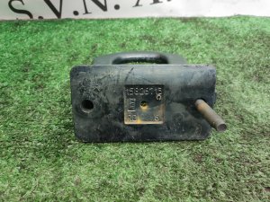 Крюк буксировочный HUMMER H3 2007