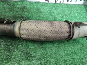 Приемная труба глушителя NISSAN SERENA PC24 2002