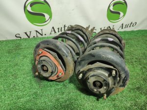 Стойка передняя (пара) NISSAN SERENA OEM 543024N086, 543034N086 PC24 2002