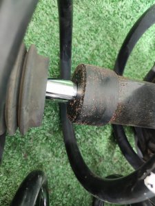 Стойка передняя (пара) NISSAN X-TRAIL OEM E4302JG71A, E4303JG71A DNT31 2010