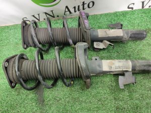 Стойка передняя (пара) VOLVO V40 OEM 31317922, 31317921 MW 2014