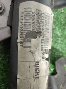 Стойка передняя (пара) VOLVO V40 OEM 31317922, 31317921 MW 2014