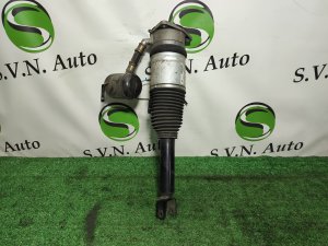 Стойка задняя правая AUDI A8 OEM 4E0616002E 4E 2006