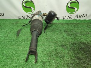 Стойка задняя правая AUDI A8 OEM 4E0616002E 4E 2006