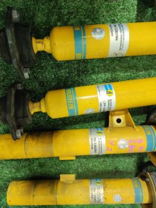 Стойка BILSTEIN (комплект) BMW 3 SERIES OEM 31316786013, 31316786014, 33526772926 E90 2008