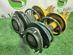 Стойка передняя (пара) SUBARU LEGACY OEM 20310AG190, 20310AG180 BL5 2005