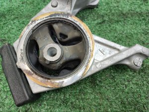 Подушка ДВС (задняя) HONDA ODYSSEY OEM 50810SLF003 RB4 2011
