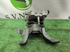 Подушка ДВС (правая) TOYOTA PRIUS OEM 1230537160 ZVW30 2010