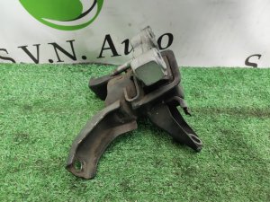 Подушка ДВС (правая) TOYOTA PRIUS OEM 1230537160 ZVW30 2010