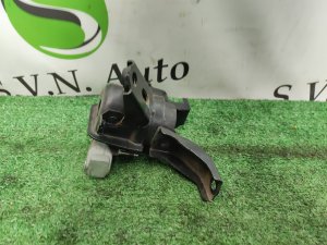 Подушка ДВС (правая) TOYOTA PRIUS OEM 1230537160 ZVW30 2010