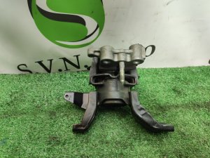 Подушка ДВС (правая) TOYOTA PRIUS OEM 1230537160 ZVW30 2010