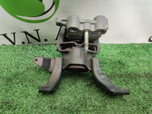 Подушка ДВС (правая) TOYOTA PRIUS OEM 1230537160 ZVW30 2010