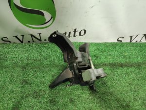 Подушка ДВС (правая) TOYOTA PRIUS OEM 1230537160 ZVW30 2010