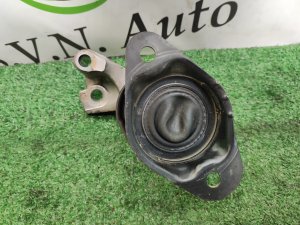 Подушка ДВС (правая) HONDA ELYSION OEM 50820SFEJ01 RR1 2006