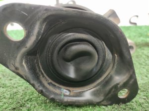 Подушка ДВС (правая) HONDA ODYSSEY OEM 50820SFEJ01 RB3 2009