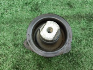 Подушка ДВС (правая) HONDA ODYSSEY OEM 50820SFEJ00 RB1 2004