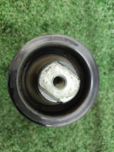 Подушка ДВС (правая) HONDA STEPWGN OEM 50820SLJJ00 RG2 2007