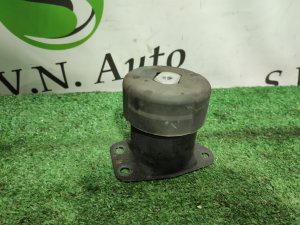 Подушка ДВС (правая) HONDA STEPWGN OEM 50820SLJJ00 RG2 2007