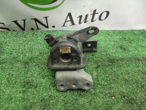Подушка ДВС (правая) TOYOTA WISH OEM 1230537250 ZGE20 2009
