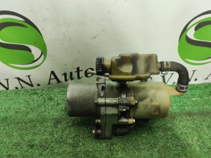 Насос гидроусилителя руля MAZDA AXELA OEM BBM532600 BLFFP 2010