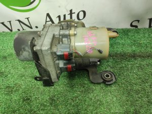 Насос гидроусилителя руля MAZDA AXELA OEM BBM532600 BLFFP 2010