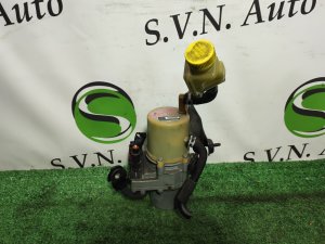 Насос гидроусилителя руля C51332600B MAZDA PREMACY