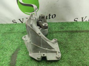 Подушка ДВС (левая) NISSAN X-TRAIL OEM 11220JG72A DNT31 2010