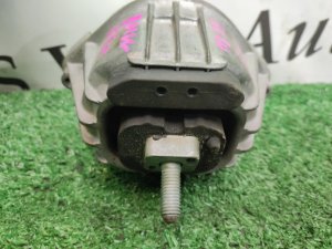 Подушка ДВС BMW 3 SERIES OEM 22116760330 E90 2005