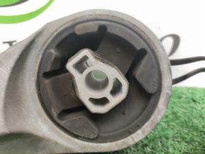 Подушка ДВС задняя CHEVROLET CAPTIVA OEM 94543715 C140 2012