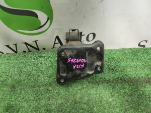 Подушка ДВС MITSUBISHI DIAMANTE OEM MB581766 F12A 1994