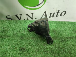 Подушка ДВС MITSUBISHI DIAMANTE F12A 1994