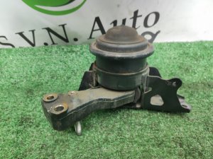 Подушка ДВС (правая) TOYOTA AQUA OEM 1230521450 NHP10 2013