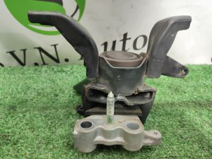 Подушка ДВС (правая) TOYOTA PRIUS OEM 1230537160 ZVW30 2010