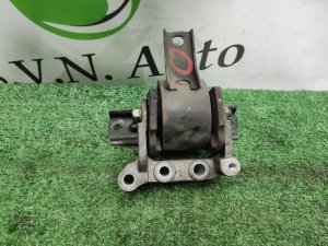 Подушка ДВС (правая) MITSUBISHI GALANT FORTIS OEM MN101441 CY3A 2010