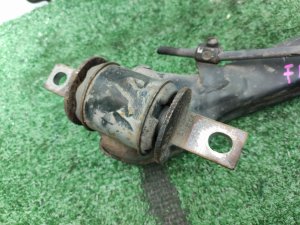 Рычаг задний правый HONDA CIVIC OEM 52370SNA904 FD3 2006