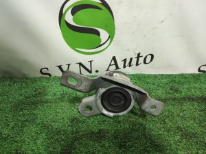 Подушка ДВС (правая) VOLVO XC70 OEM 31257674 УНИВЕСАЛ 2008