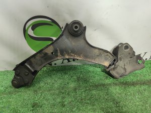 Рычаг передний правый VOLVO XC70 OEM 31277346 УНИВЕСАЛ 2008