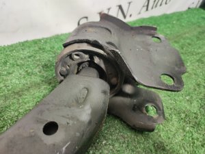 Рычаг передний правый VOLVO XC70 OEM 31277346 УНИВЕСАЛ 2008