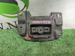 Подушка ДВС VOLVO V50 OEM 1320951 2005