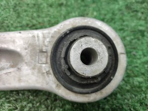 Рычаг передний AUDI A8 OEM 4E0407155 4E 2006