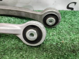 Рычаг передний правый верхний (пара) AUDI A8 4E 2006