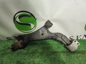 Рычаг передний левый CHEVROLET CAPTIVA OEM 20946158 C140 2011