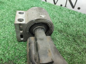 Рычаг передний левый CHEVROLET CAPTIVA OEM 20946158 C140 2011