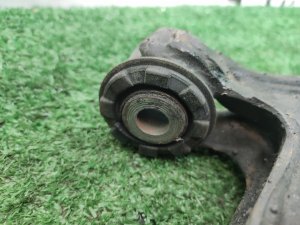 Рычаг передний правый HONDA STEPWGN OEM 51350S47013 RF2 1999