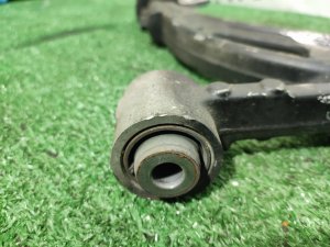 Рычаг передний левый SUBARU FORESTER OEM 20202SA051 SG5 2005