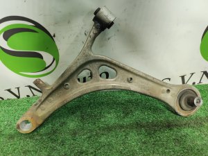 Рычаг задний левый SUBARU LEVORG OEM 20202VA010 VM4 2017