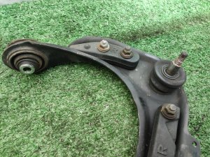 Рычаг передний правый HONDA ODYSSEY OEM 51450S3N003 RA8 2000