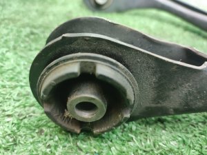 Рычаг передний левый TOYOTA CROWN MAJESTA OEM 4863039085 UZS186 2006