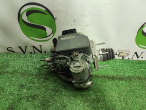 Главный тормозной цилиндр HUMMER H3 OEM 19258790 2007